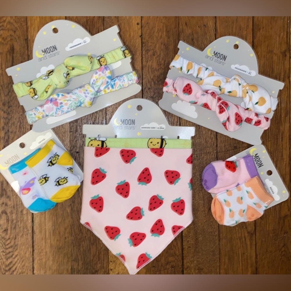 Moon and Stars-Infant Girl’s Bandana Bibs, Headbands, & Socks Set. 0-24mos.
